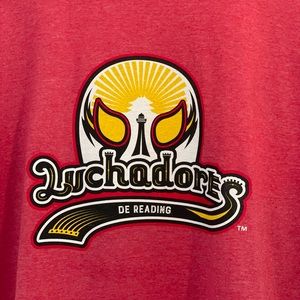 Men’s size XL Luchadores t-shirt.